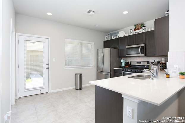 Building Photo - 133 Duck Creek Trail
