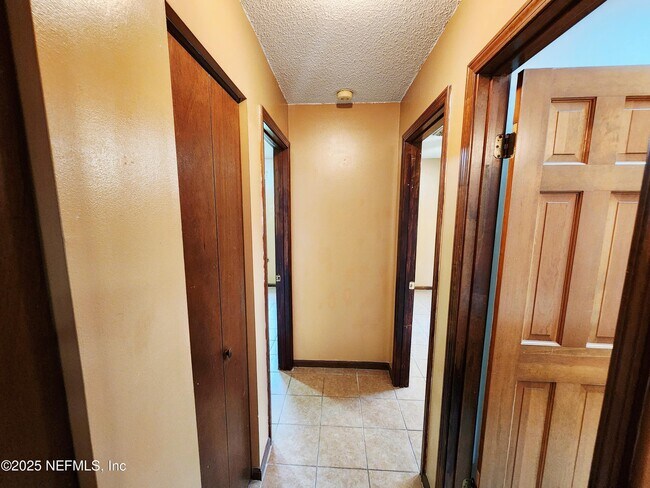 Building Photo - 6019 Blank Dr