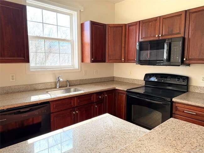 Building Photo - 937 Tower Ridge Cir