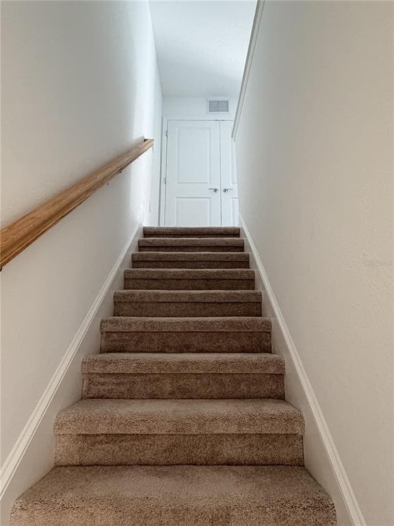 Building Photo - 15161 Cuzcorro Ct