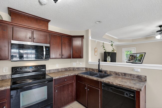 Building Photo - 31 Idus Ln