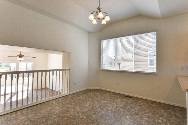 Building Photo - 476 Havenbrook Dr