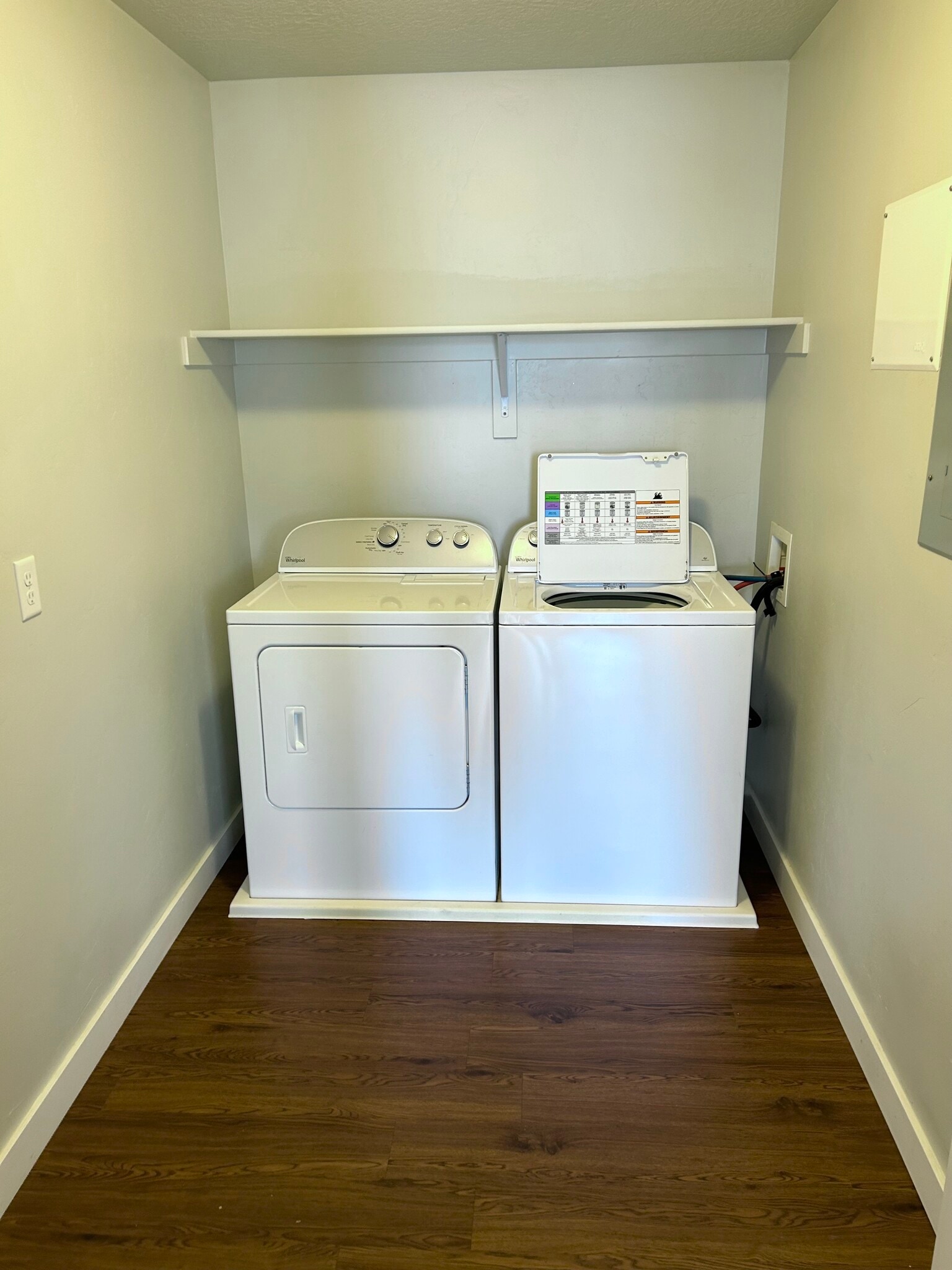 Building Photo - 3660 S 900 E