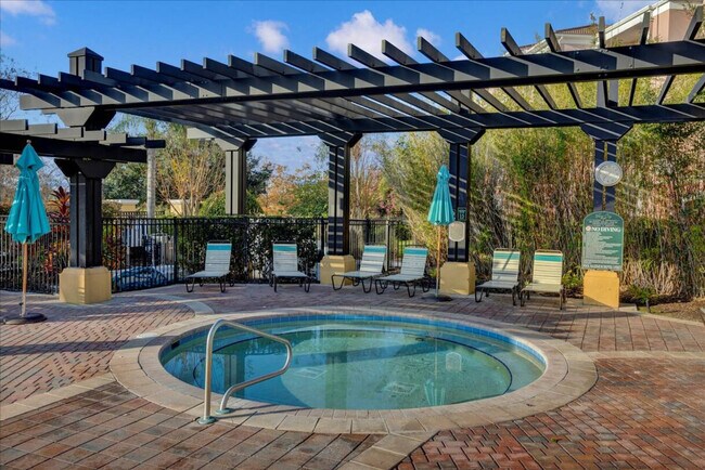 Building Photo - 5048 Shoreway Loop