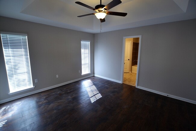 Building Photo - Beautifully remodeled! 3 Bedroom 2 Bath Home in Denham Springs