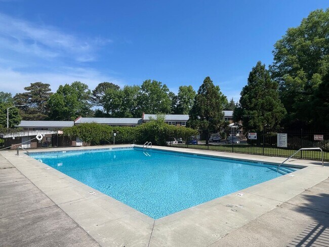Building Photo - Live in the Heart of Carrboro – One Month ...