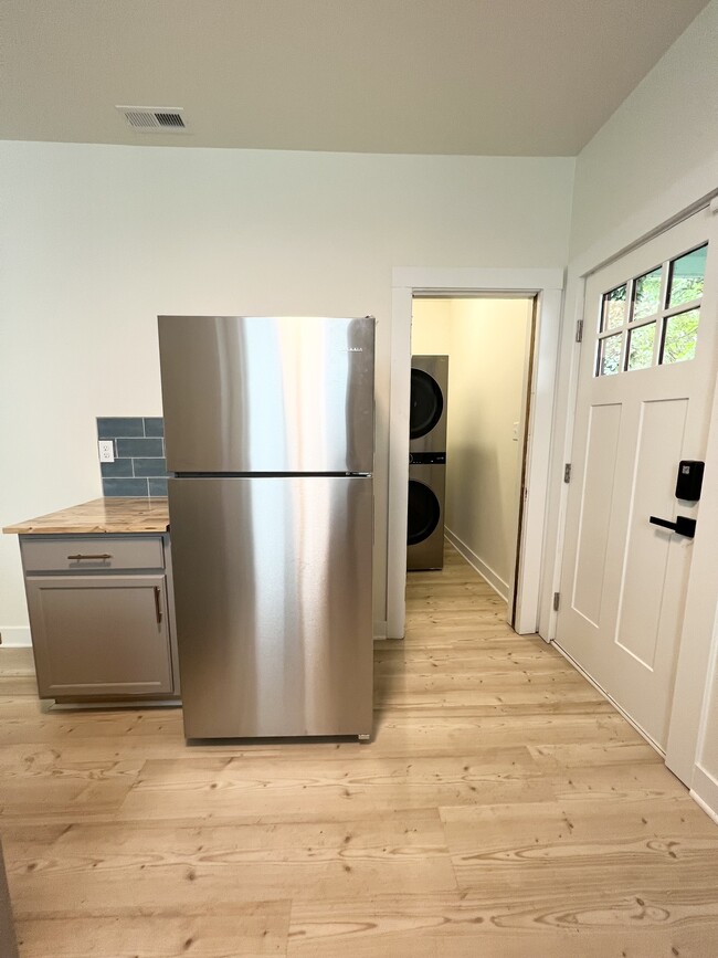 Building Photo - 1512 N 19th St