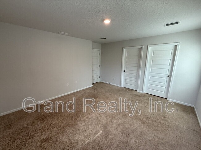 Building Photo - 5638 Tristan Ct