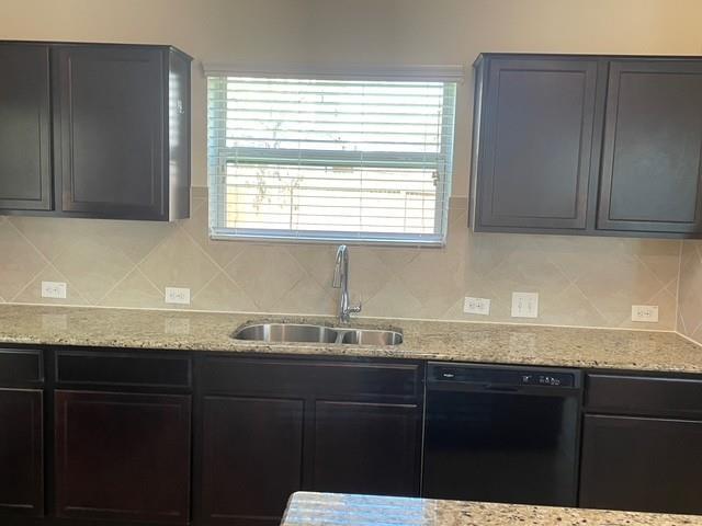 Building Photo - 10125 Gertrudis Lp