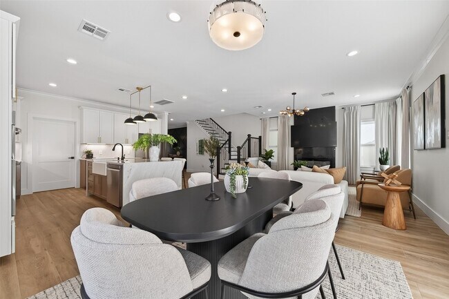 Building Photo - 12319 New Jordan Ln