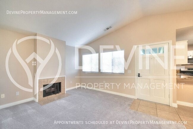 Building Photo - 7338 Greenhaven-Unit 66