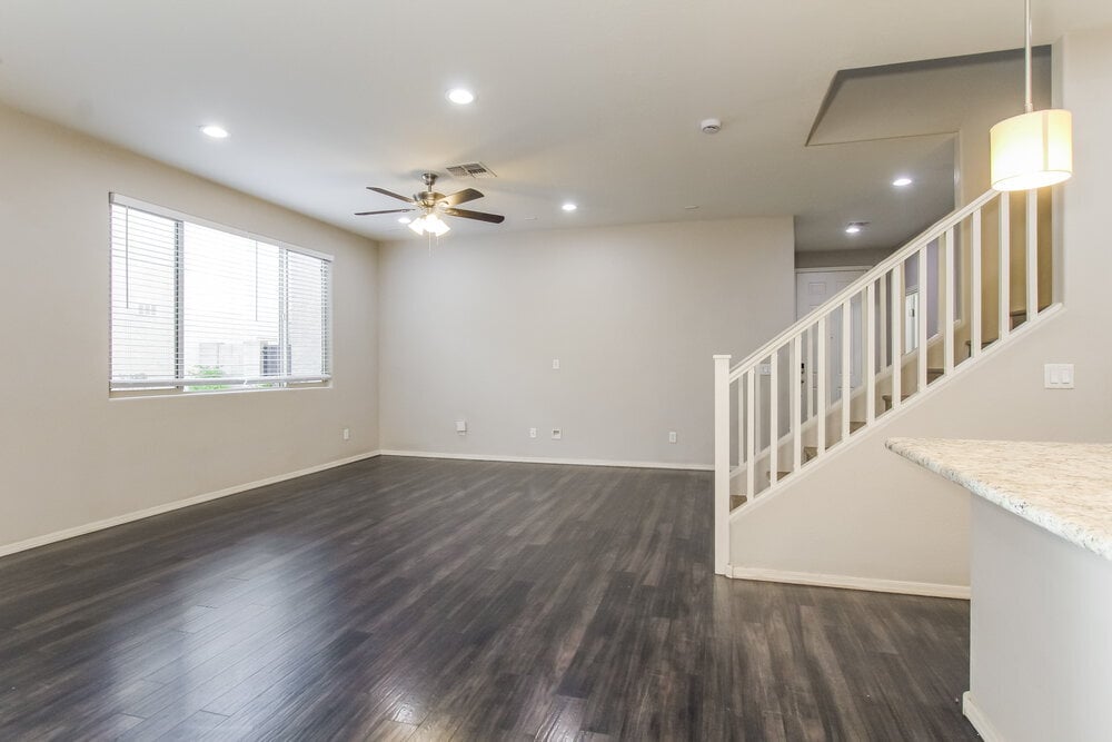 Building Photo - 16417 W Latham St