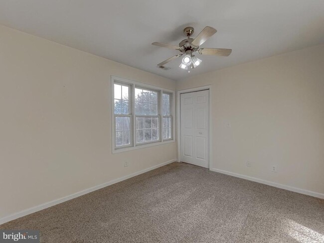 Building Photo - 19825 Fall Ct