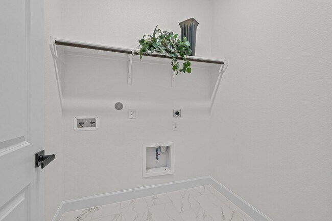 Building Photo - 29626 Cedar Elm Wy