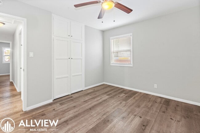 Building Photo - *NEW MOVE-IN SPECIAL | $1000 OFF FIRST MON...
