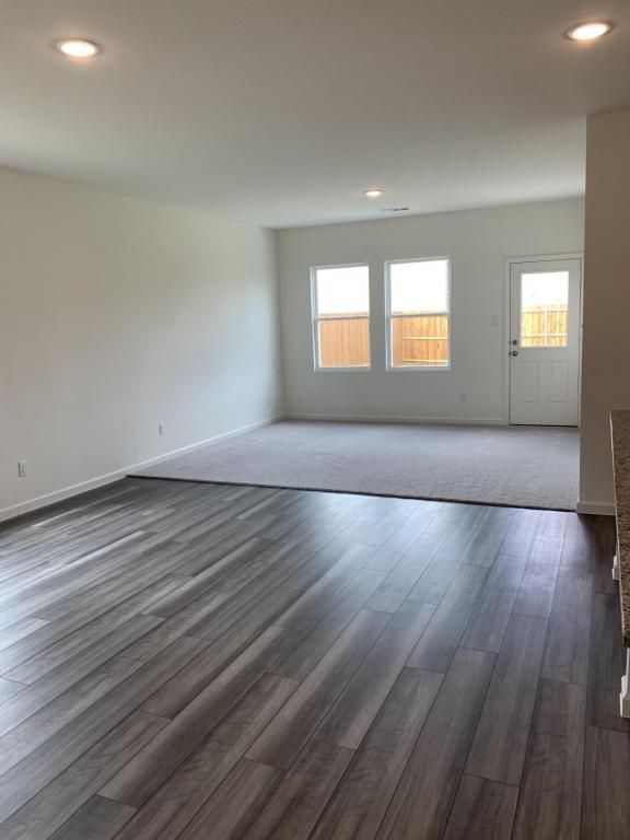 Building Photo - 1640 Hossler Trl