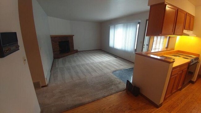 Building Photo - 2 bedroom in Billings MT 59102