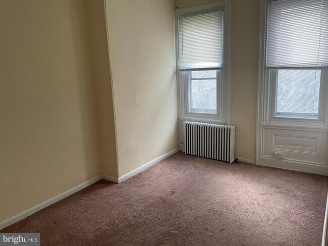 Building Photo - 774 N 25th St