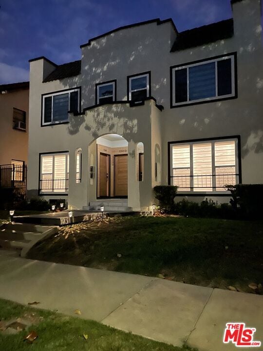 Building Photo - 1268 S Citrus Ave