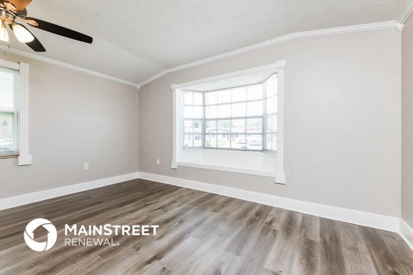 Building Photo - 751 Evangeline Ave