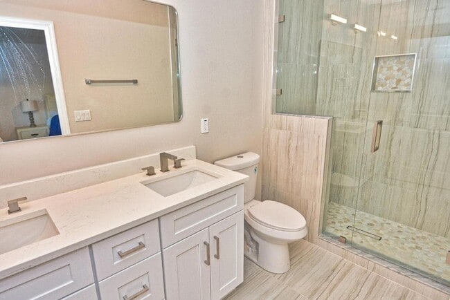 Building Photo - 3524 Carriage Pointe Cir