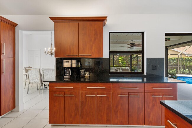 Building Photo - 1335 Caribbean Way