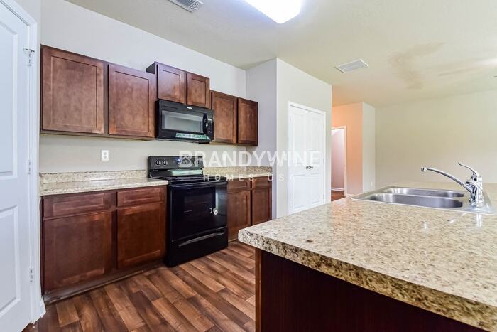 Building Photo - 10946 Wheeler Trce