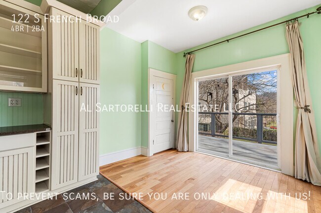 Building Photo - 122 S French Broad Ave