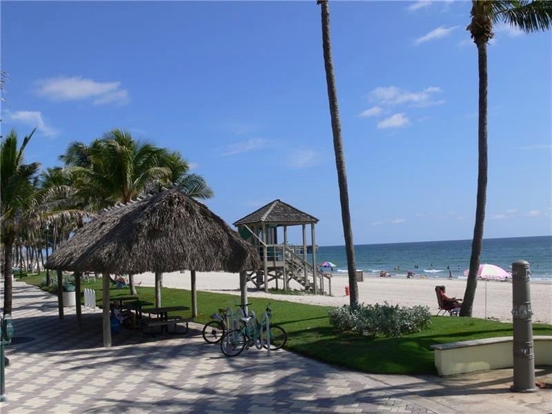 Deerfield beach - 123 Deer Creek Blvd