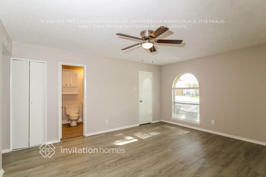 Building Photo - 5113 Hardaway Cir