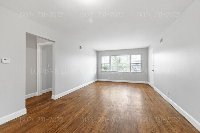 Building Photo - 2211 Gerald Ct