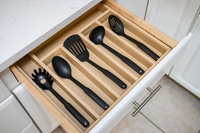 Building Photo - 11141 Limetree Dr