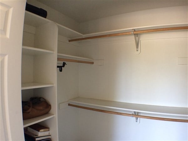 Building Photo - 3 Bedroom Home in SW Bend Just Minutes From the Old Mill