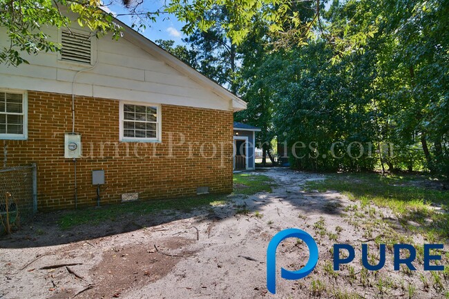 Building Photo - 3801 Trotter Rd