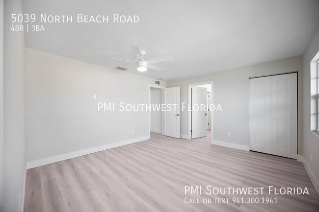 Building Photo - 5039 N Beach Rd