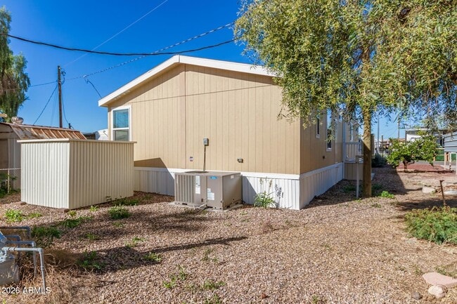 Building Photo - 10810 N 91st Ave