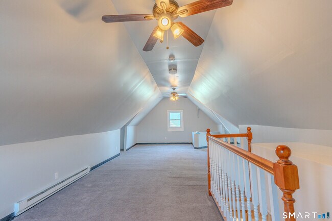 Building Photo - 2 Maplewood Terrace