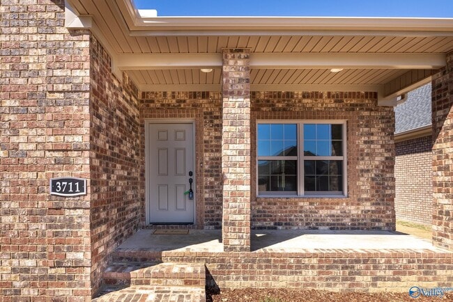 Building Photo - 3711 Colorado Ct SW
