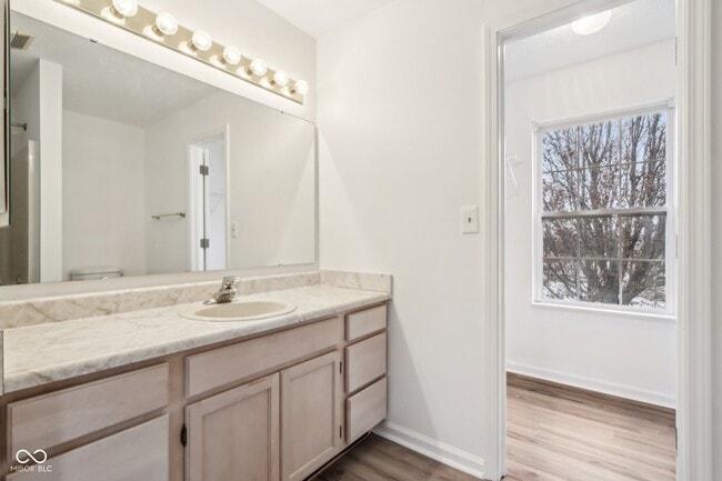 Building Photo - 5344 Arbor Creek Dr