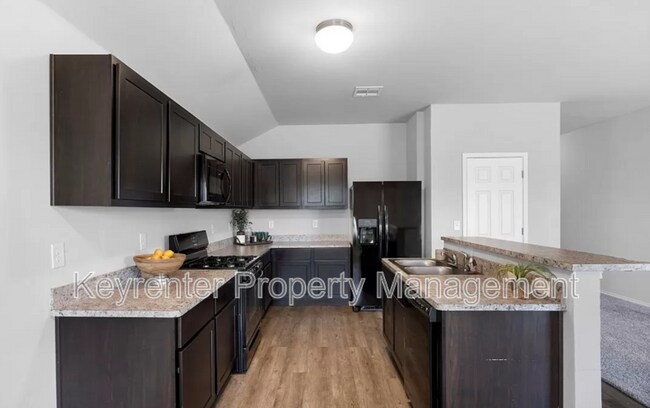 Building Photo - 1504 Chuck Wagon Dr