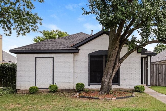 Building Photo - 522 Chancellorsville Dr