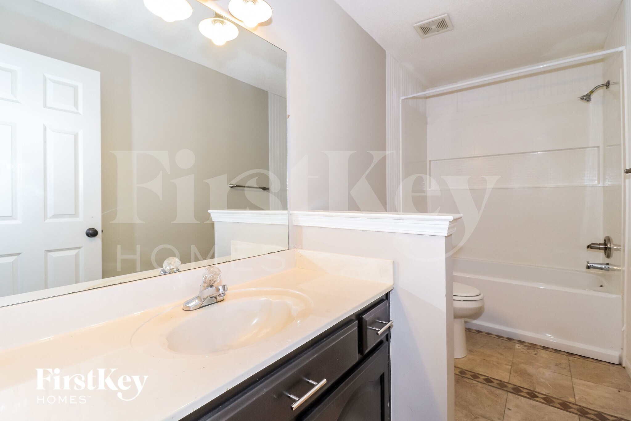 Building Photo - 7996 Jills Creek Dr