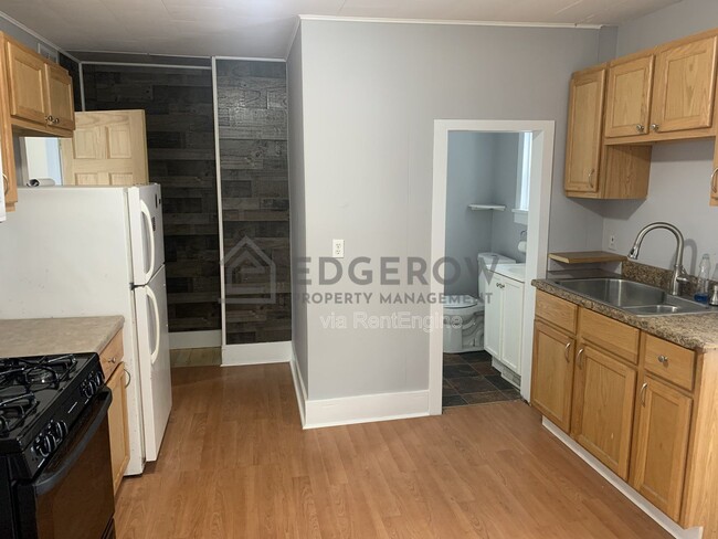 Building Photo - 1644 Beidler St