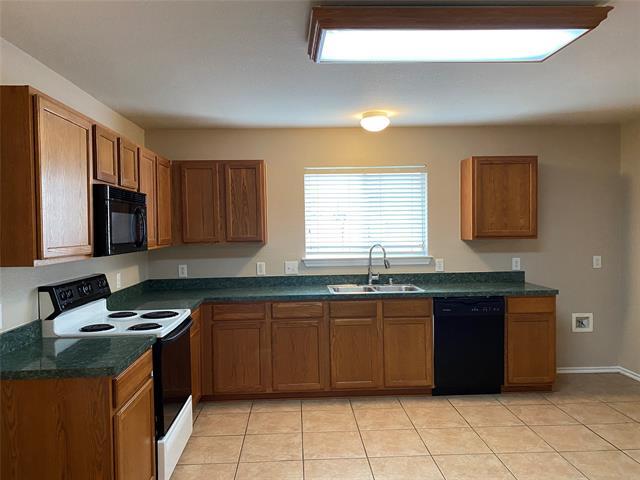 Building Photo - 2622 Buckskin Dr