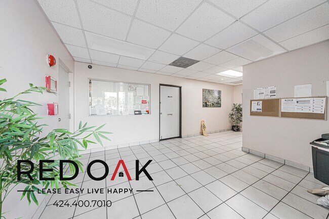 Building Photo - 8309 Cedros Ave