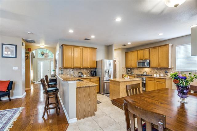 Building Photo - 3104 Spring Hill Ln