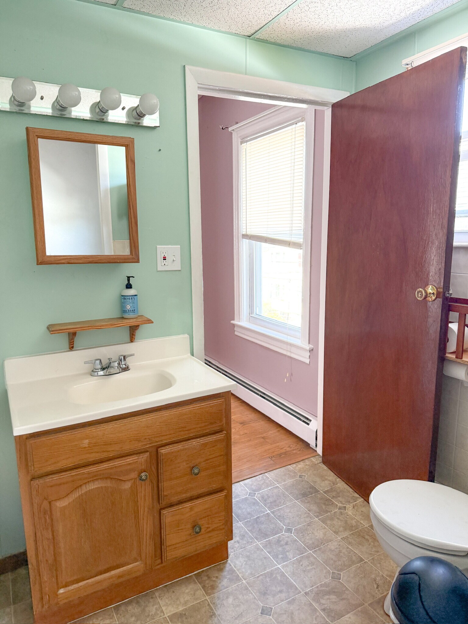 Bathroom Angle 3 - 62 Fourth St