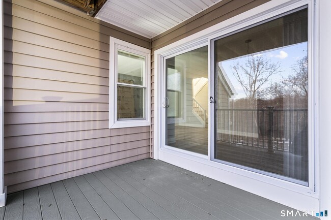 Building Photo - 133 Peddlers Dr