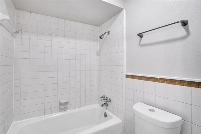 Building Photo - 2022 Bristlecone Pl