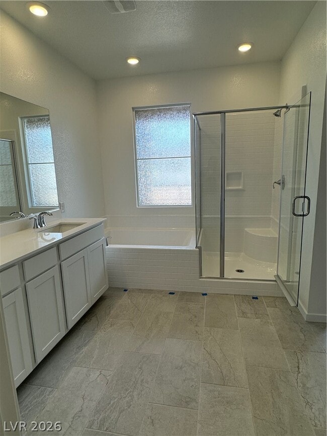 Building Photo - 2552 Venetia Pointe St